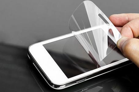 Buying the Best Screen Protector for Your Smartphones