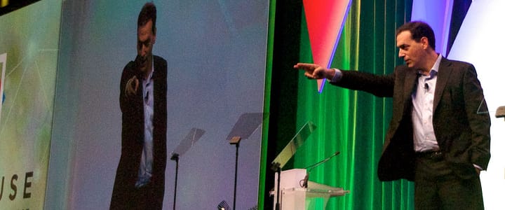 4 Presentation Gadgets to Make Your Presentation Flawless 4 Presentation Gadgets to Make Your Presentation Flawless